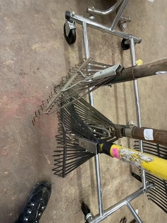 Metal leaf rakes