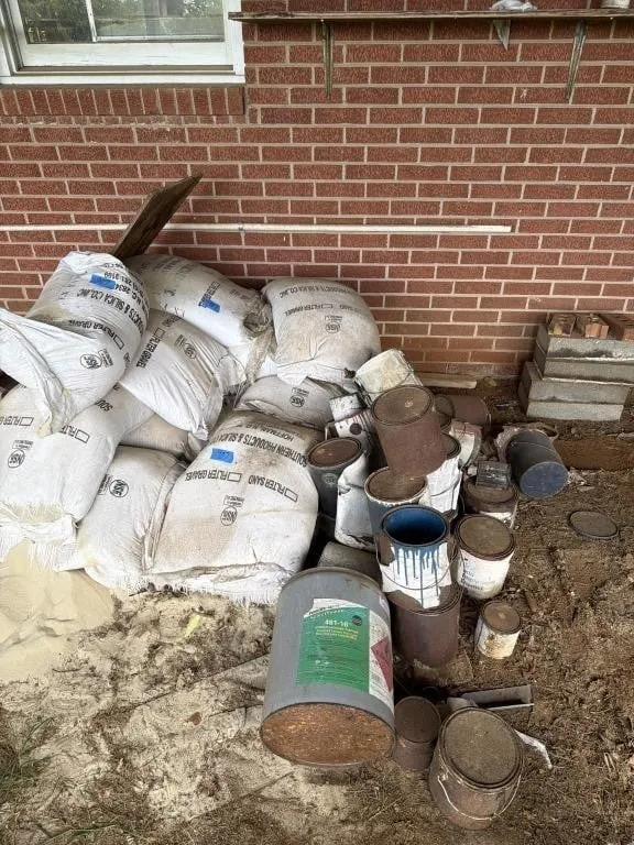 See description, and pictures for this lot info