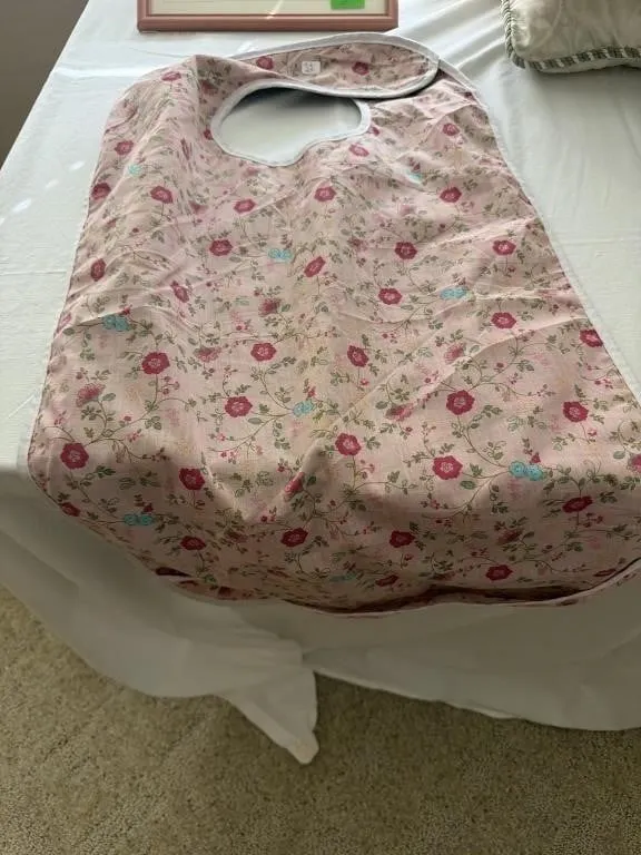 Apron and pan holder
