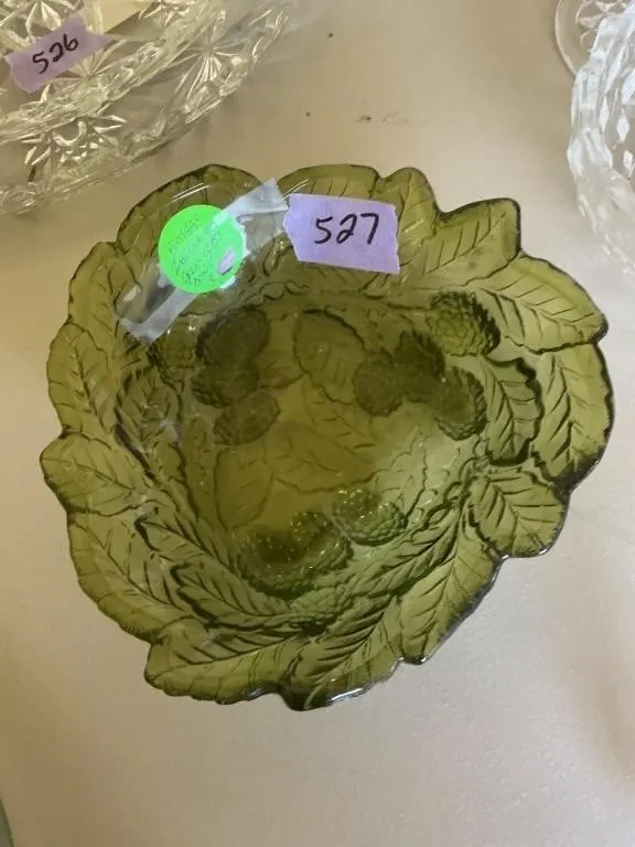 Vintage Indiana Glass Green glass Bowl