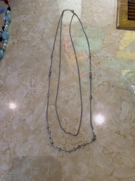 Costume jewelry necklace