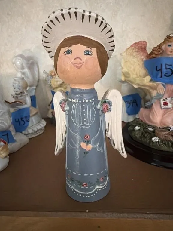 Small doll angel