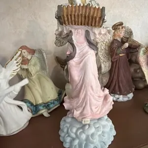 Angel with a accordion