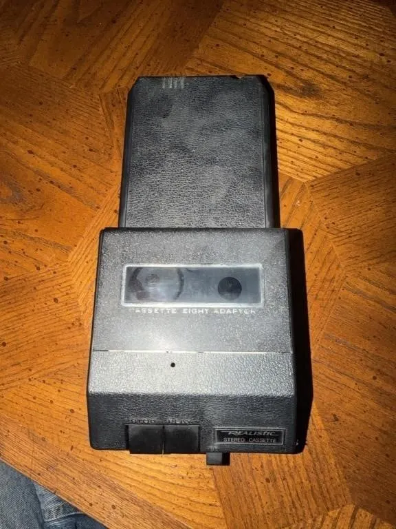 Eight track to cassette adapter