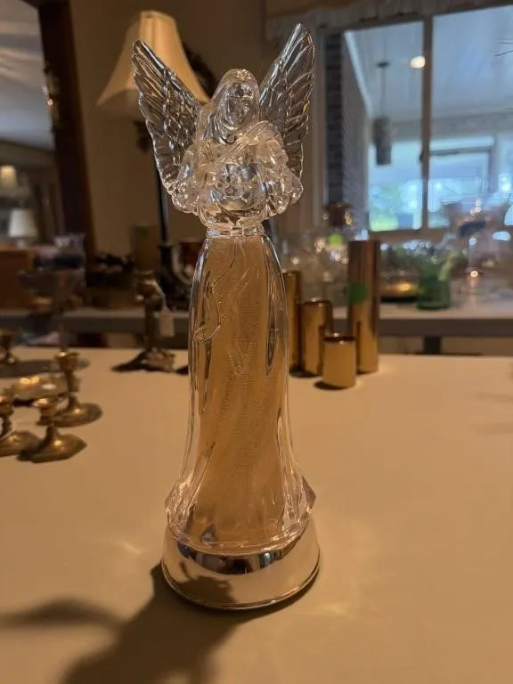 This acrylic Dalax angel figurine features