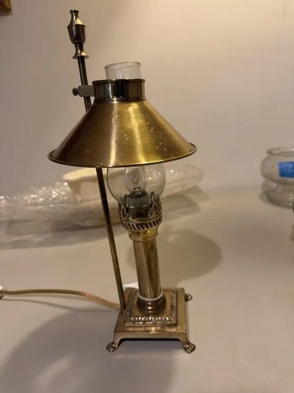 This vintage brass Orient Express table lamp