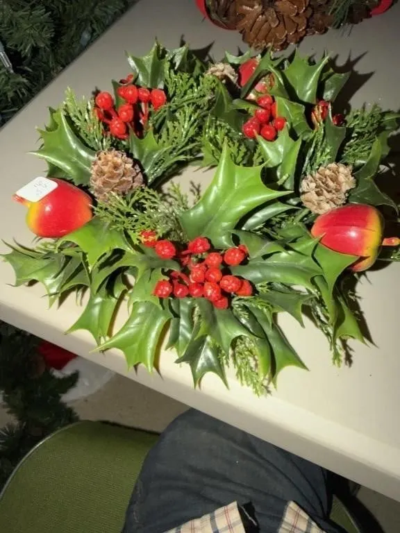 Christmas candle holder reef