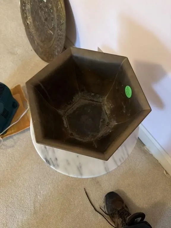 Brass planter