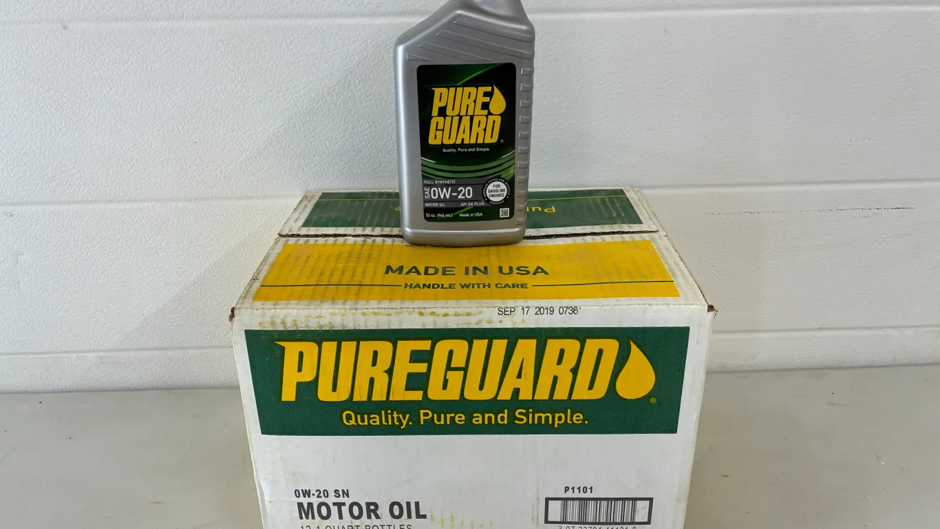 Pure Guard Synthetic Oil 0W-20