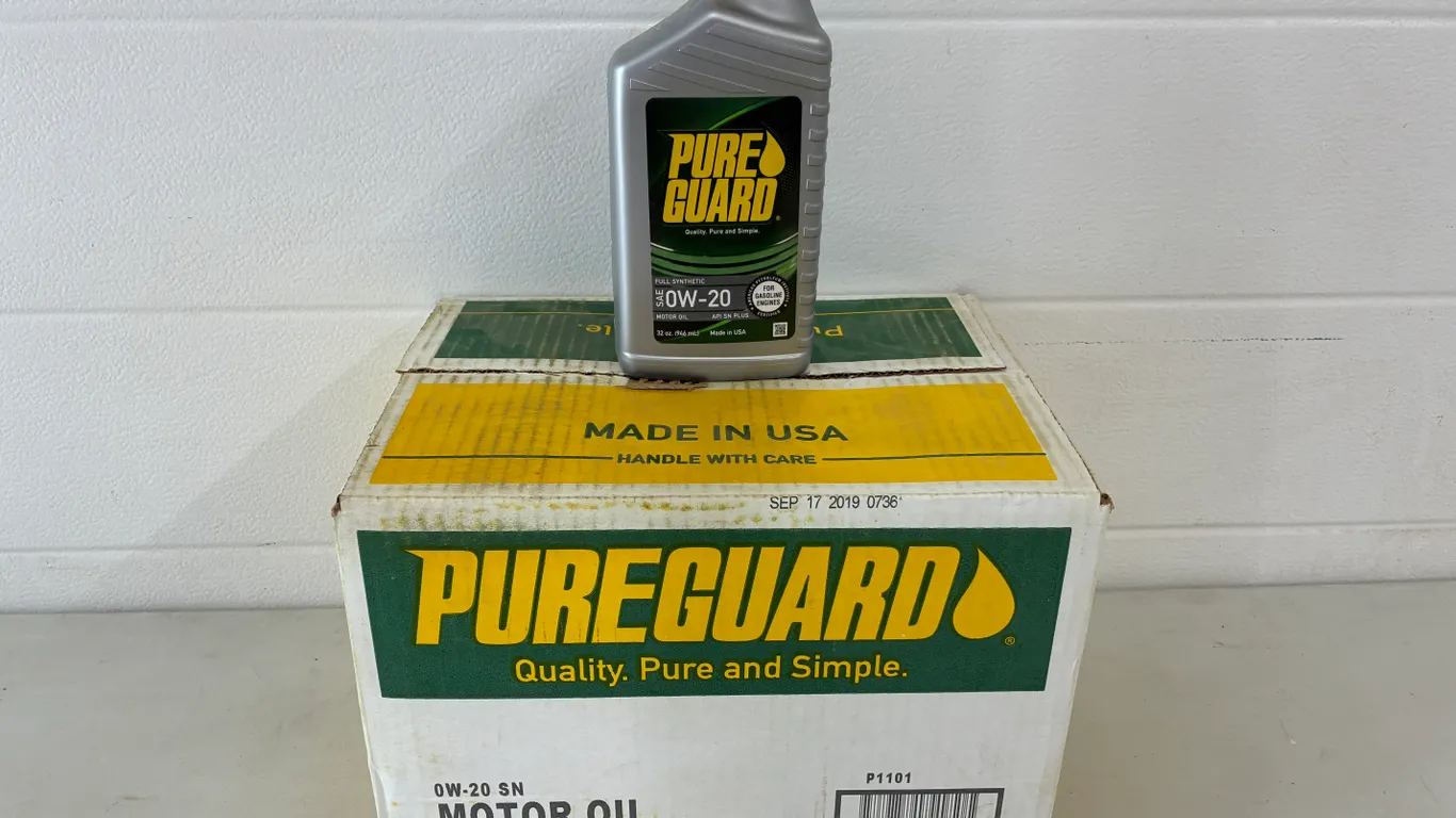 Pure Guard Synthetic Oil 0W-20