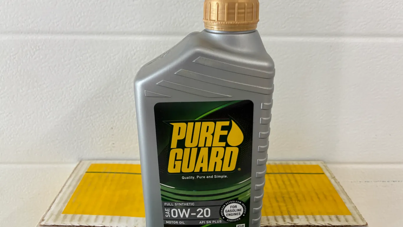 Pure Guard Synthetic Oil 0W-20