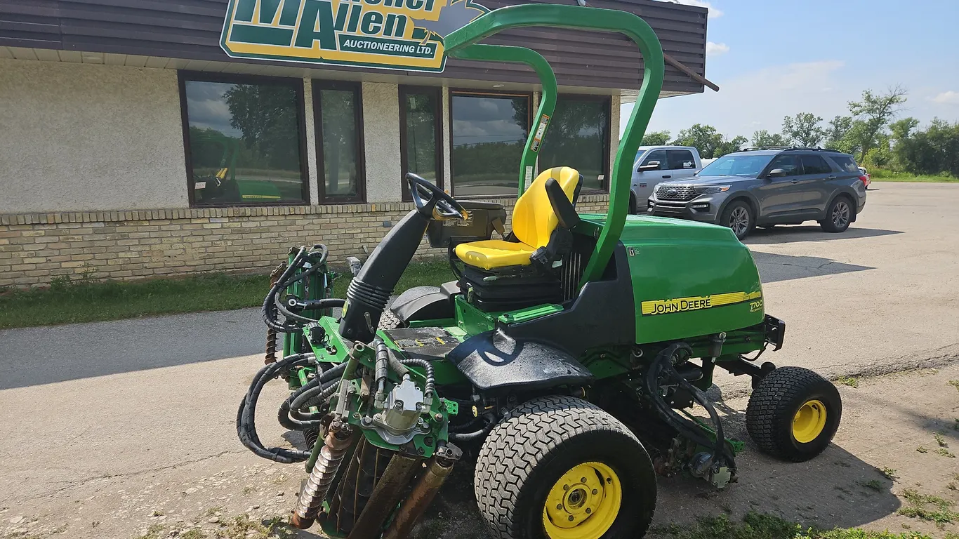 2009 John Deere 7700 PRECISIONCUT Mower