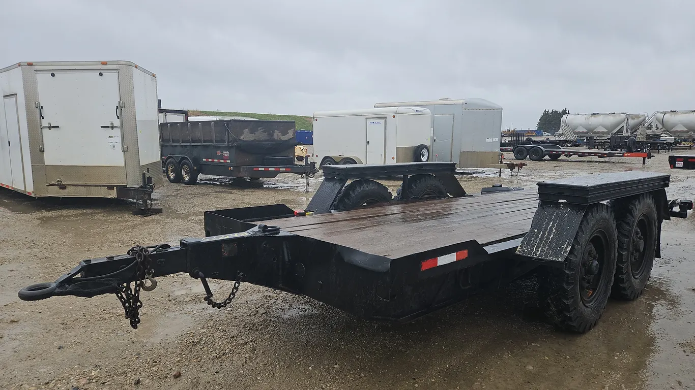 1980 Martin Machine 222 T/A 18 ft Tilt Deck Equipment Trailer