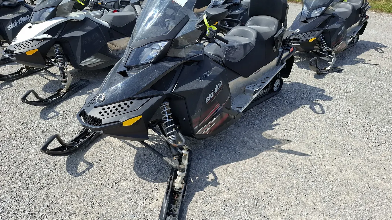 2010 Ski-Doo GTX Sport