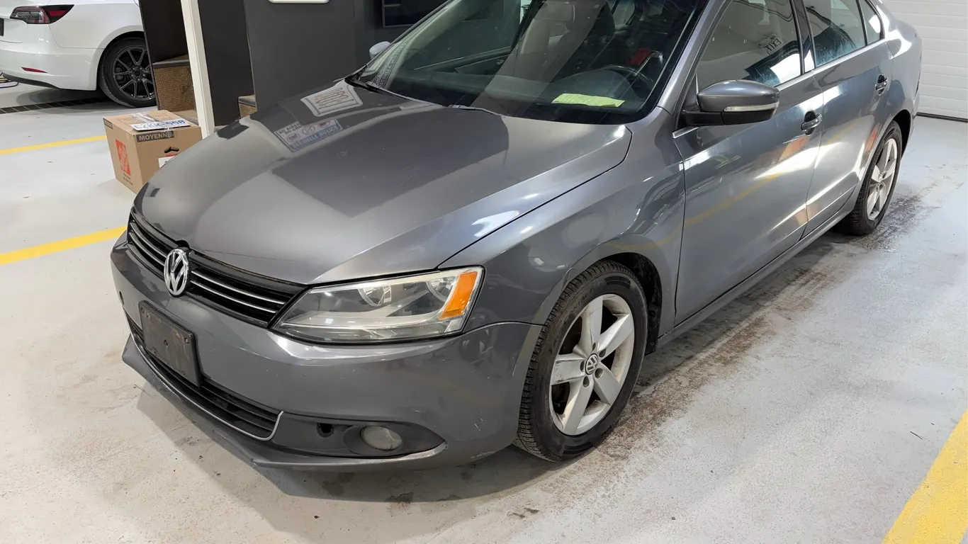2014 Volkswagen Jetta SE 4dr Sedan 6A