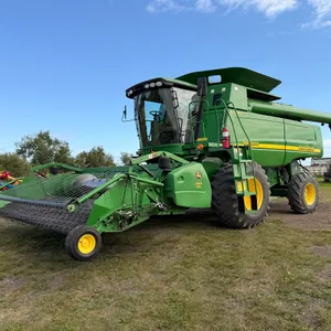 2006 John Deere 9660STS Combine