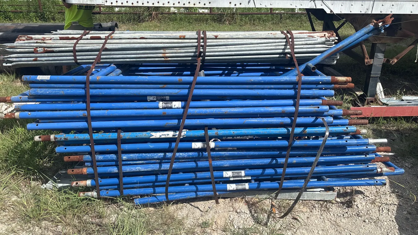 PALLET OF SCAFFOLDING