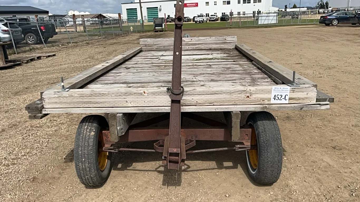 8' X 15' HAY WAGON
