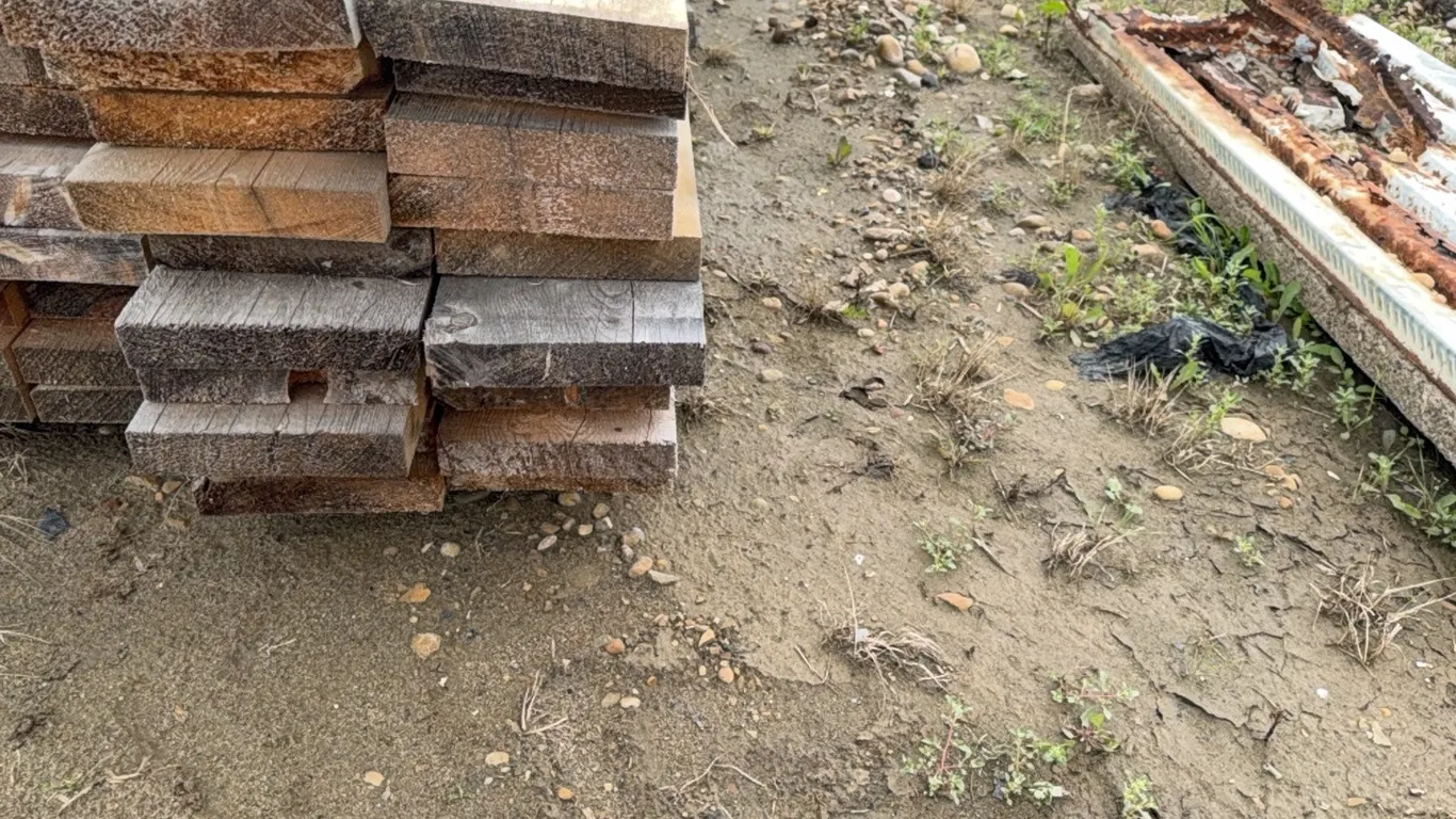1 - LIFT 2'X 8' X 16'/2' LUMBER