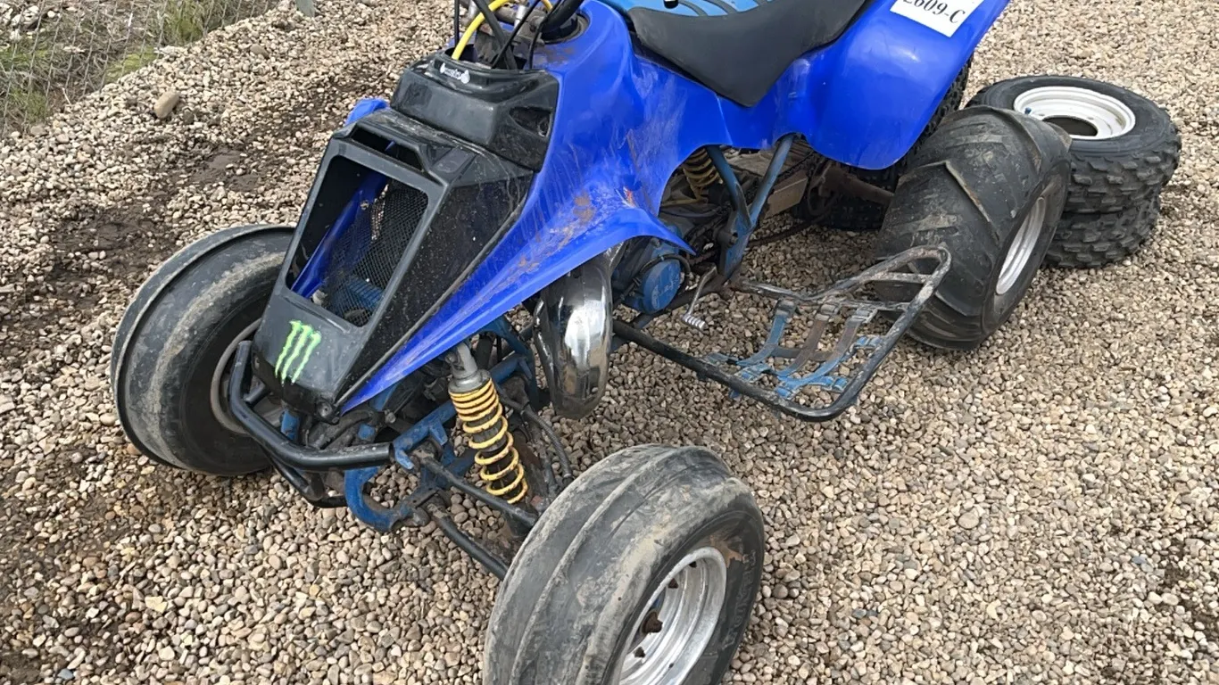 1992 SUZUKI LT250R QUAD - NOT RUNNING - VIN: JSAAJ12AXN2102859