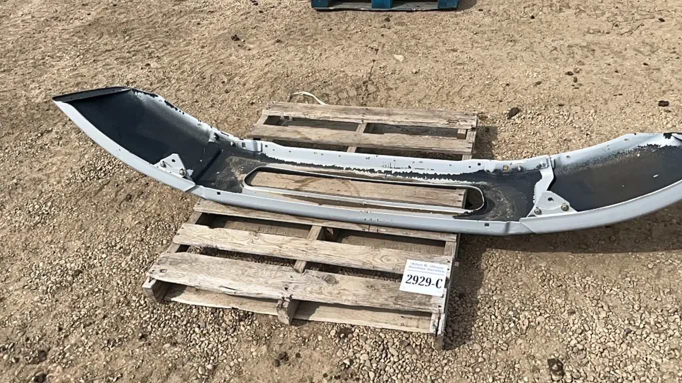 BUMPER - FITS A LATE MODEL FREIGHTLINER