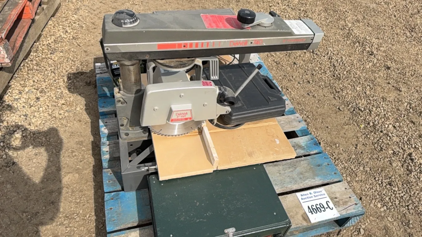 DEWALT 740 10" POWERSHOP SAW, COLEMAN STOVE, ROK AIR STAPLER, KNIFE AND TOOL SHARPENER, ROUTER TABLE w/ ROUTER