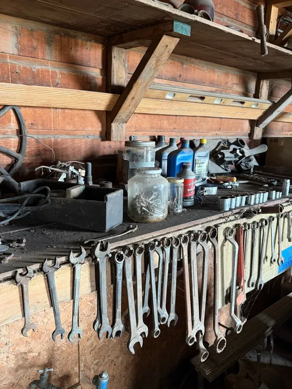Tools, wrenches, sockets…
