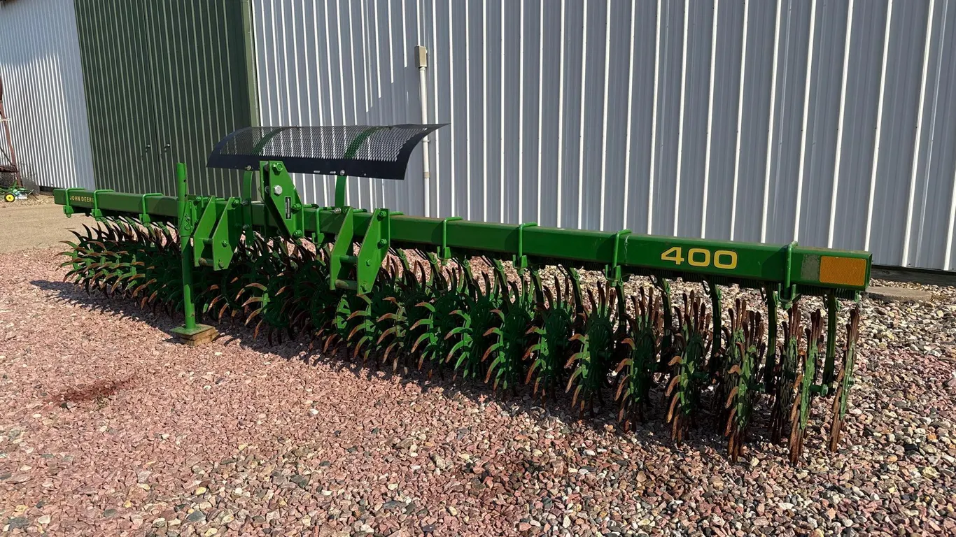 John Deere 400 15ft Rotary Hoe