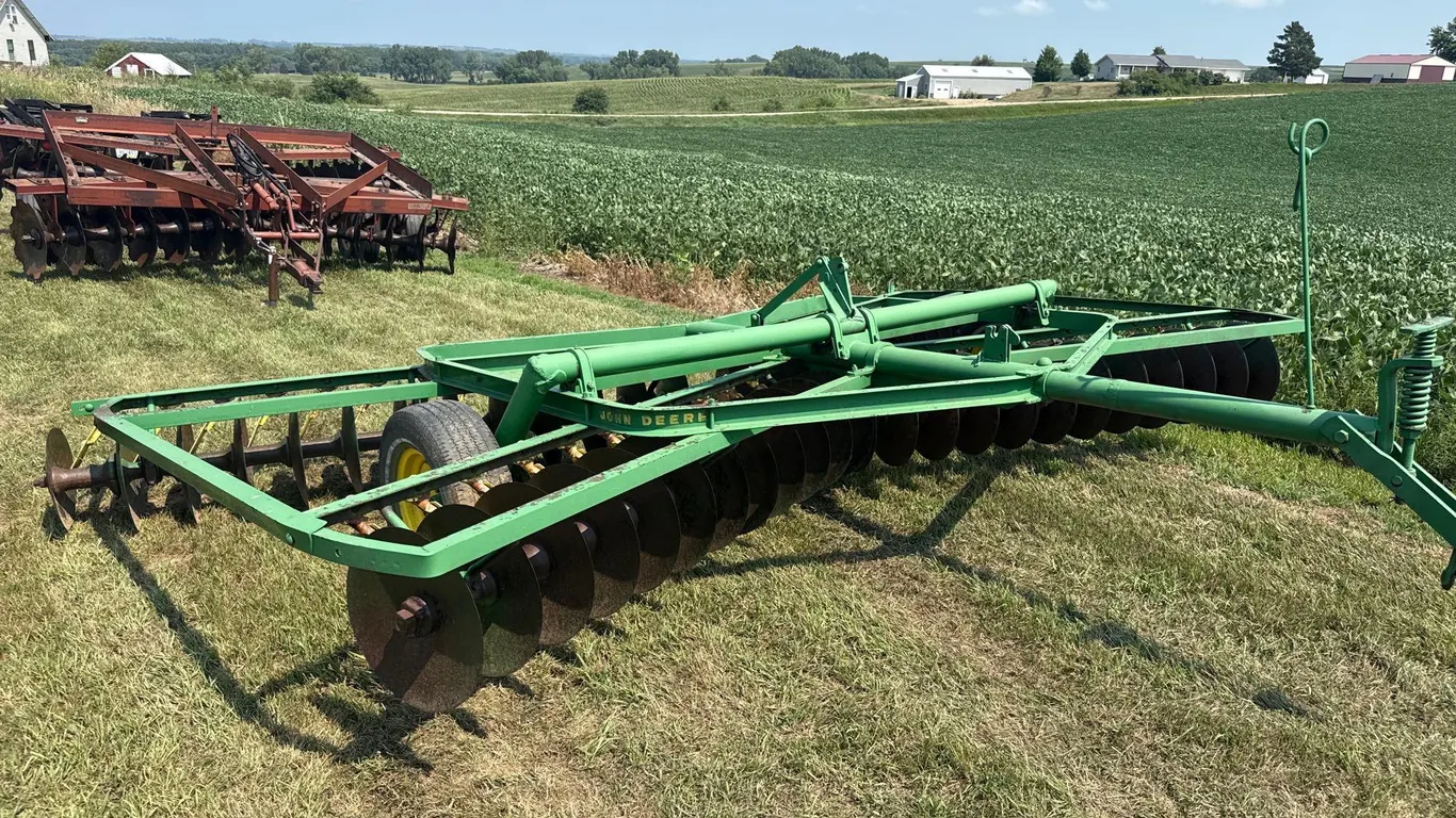 John Deere 14ft RWA Disk