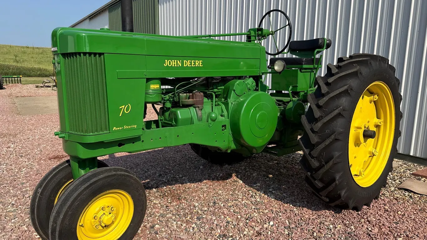 John Deere 70 Tractor
