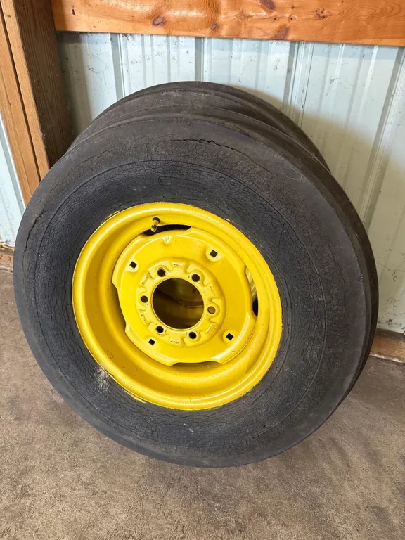 2–6 bolt tires/rims