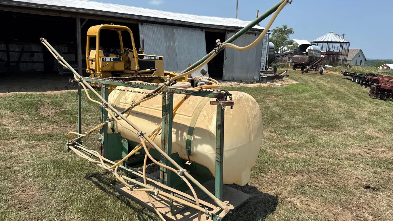 3pt 200 gallon sprayer