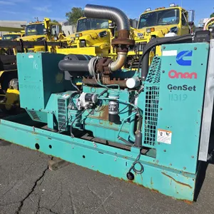 (25-10-0335-E) 1999 Onan 84 kw DGEA Emergency Generator