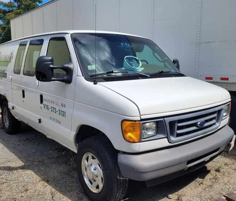 2007 Ford E-Series Full-Size Van (Parts Only)