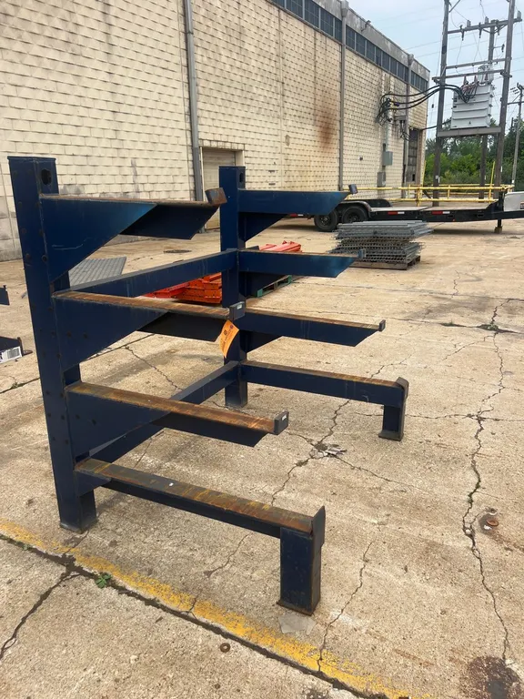 Heavy Duty Single Sided Cantilever Rack