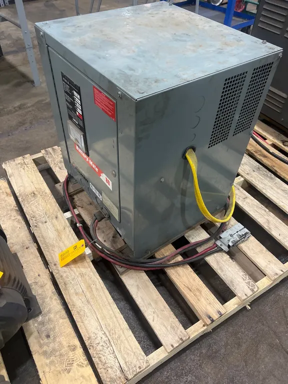 Ametek Prestolite Power Battery-Mate 80 Industrial Battery Charger