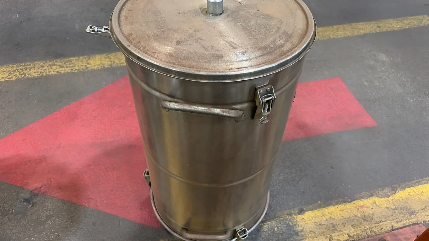 Wagner Powder Coating Container