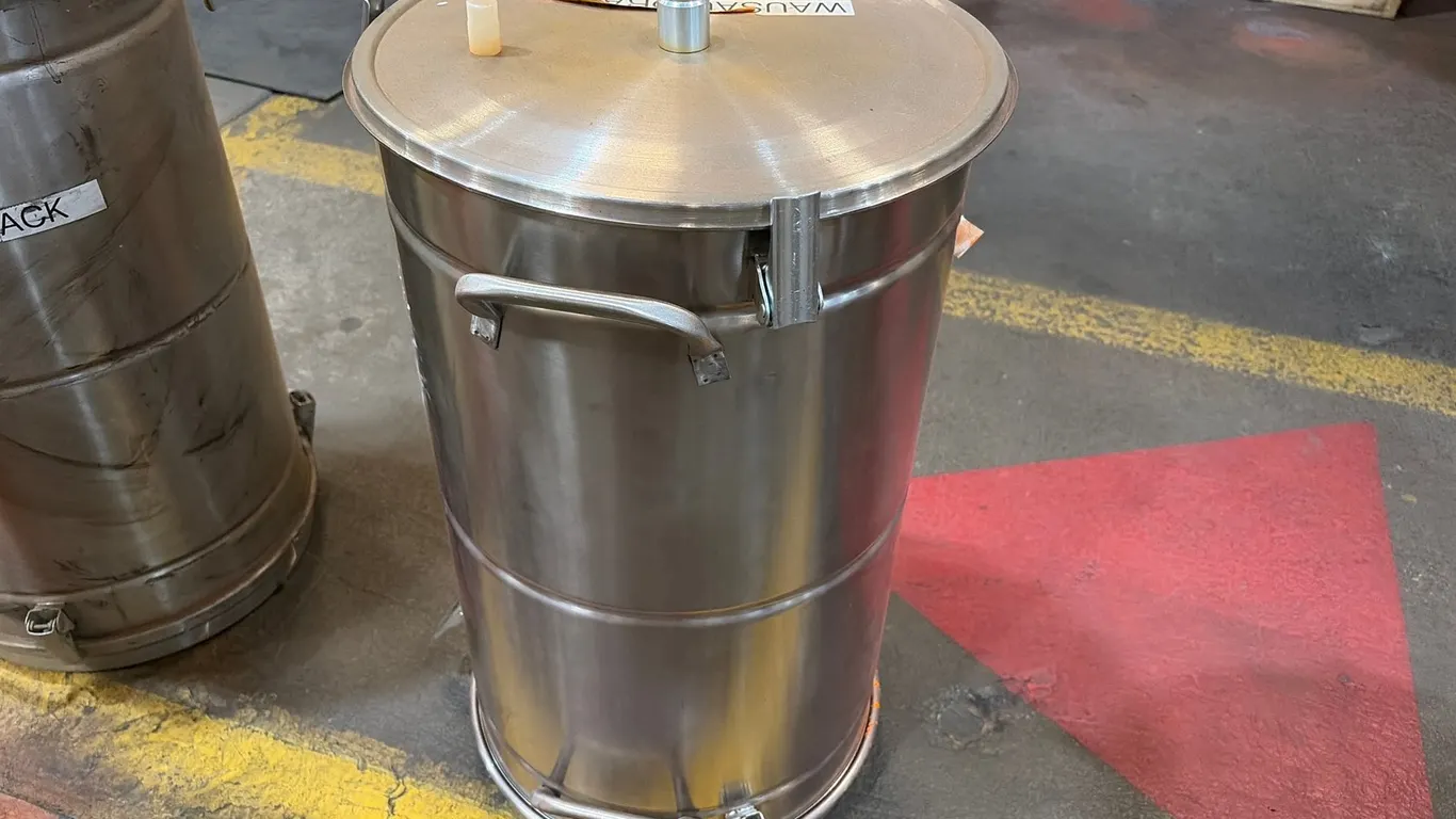 Wagner Powder Coating Container
