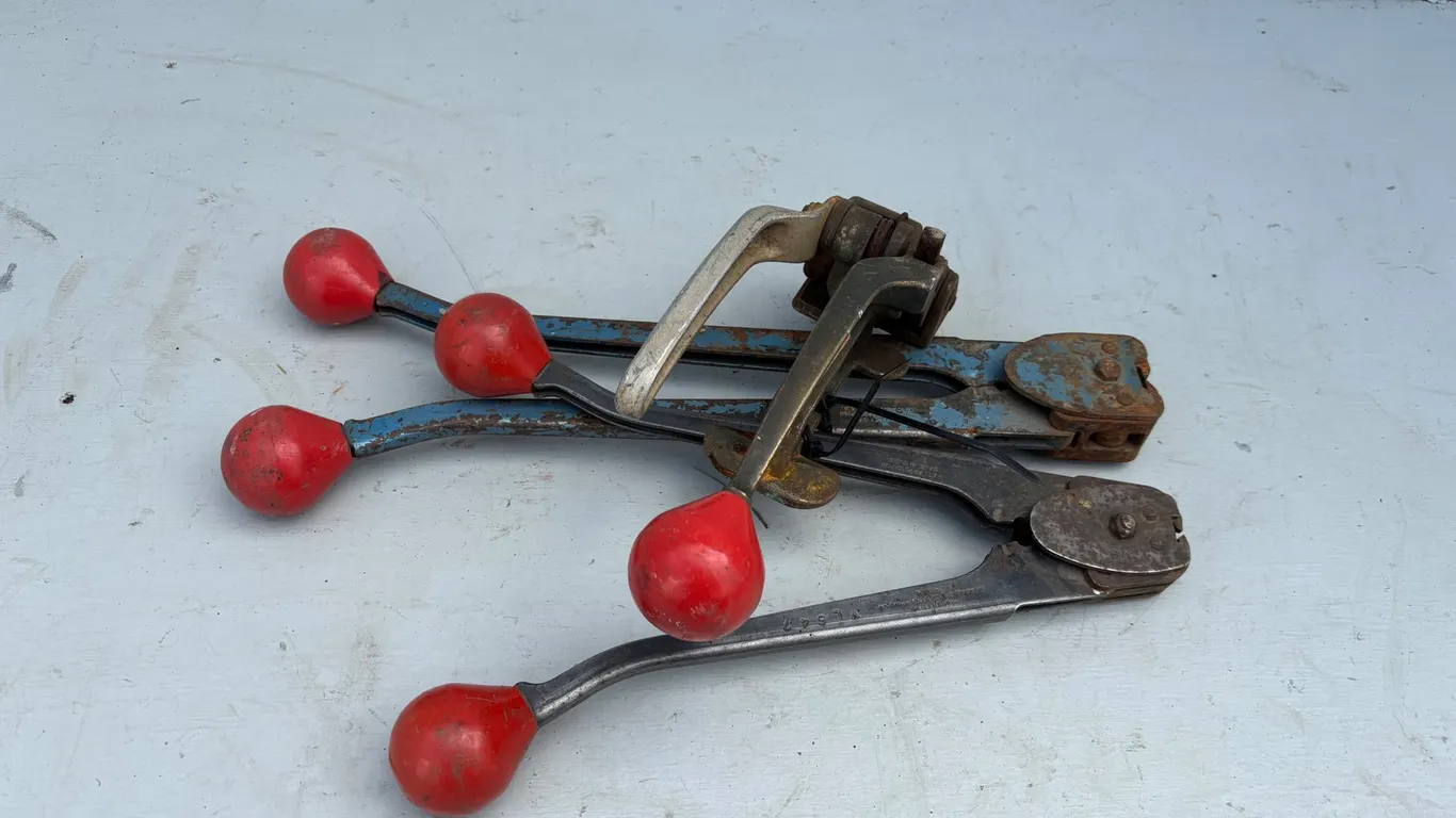 Banding Tools