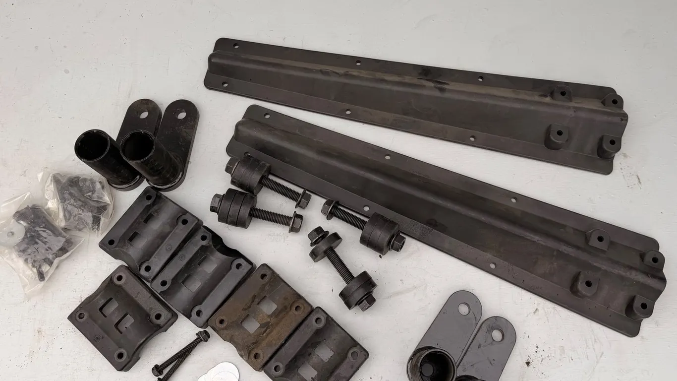 Heavy Duty Truck Mud-Flap Mounting Bracket