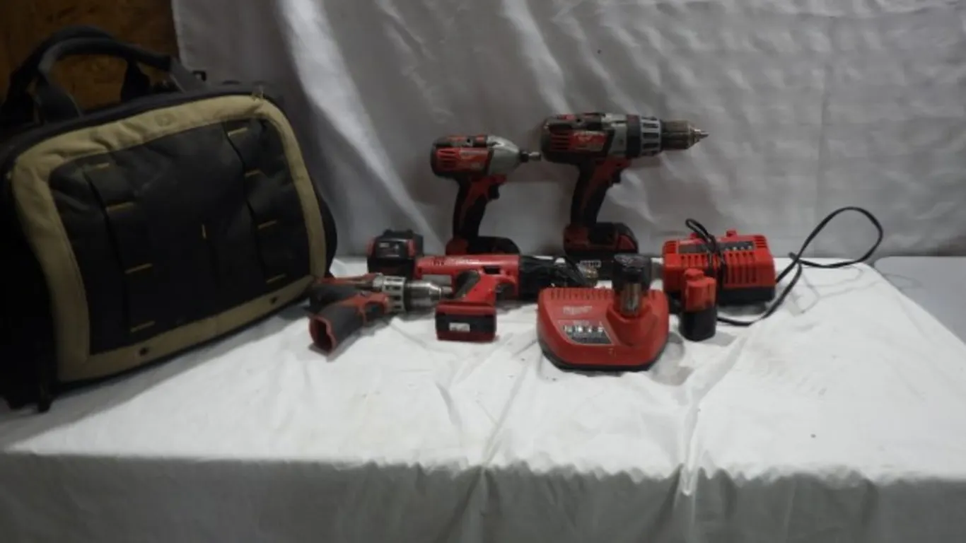 Milwaukee Cordless Tools +Accessories