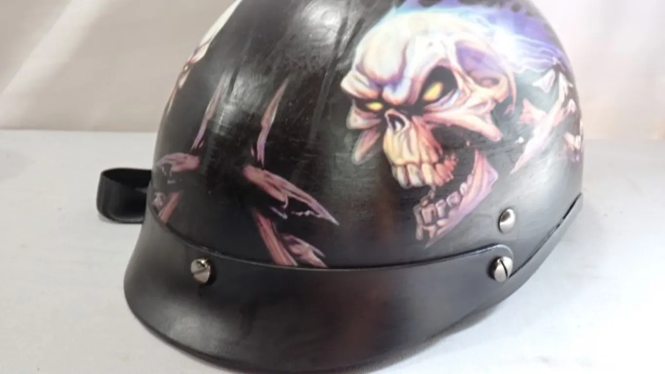 NEW Airbrushed Motorcycle Half-Helmet