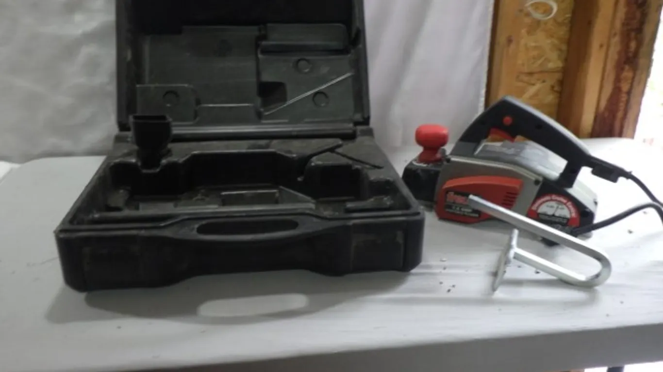 Freud Portable Planer