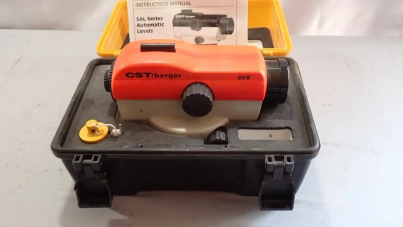 CST/Berger SAL Series Automatic Surveying Level with Case