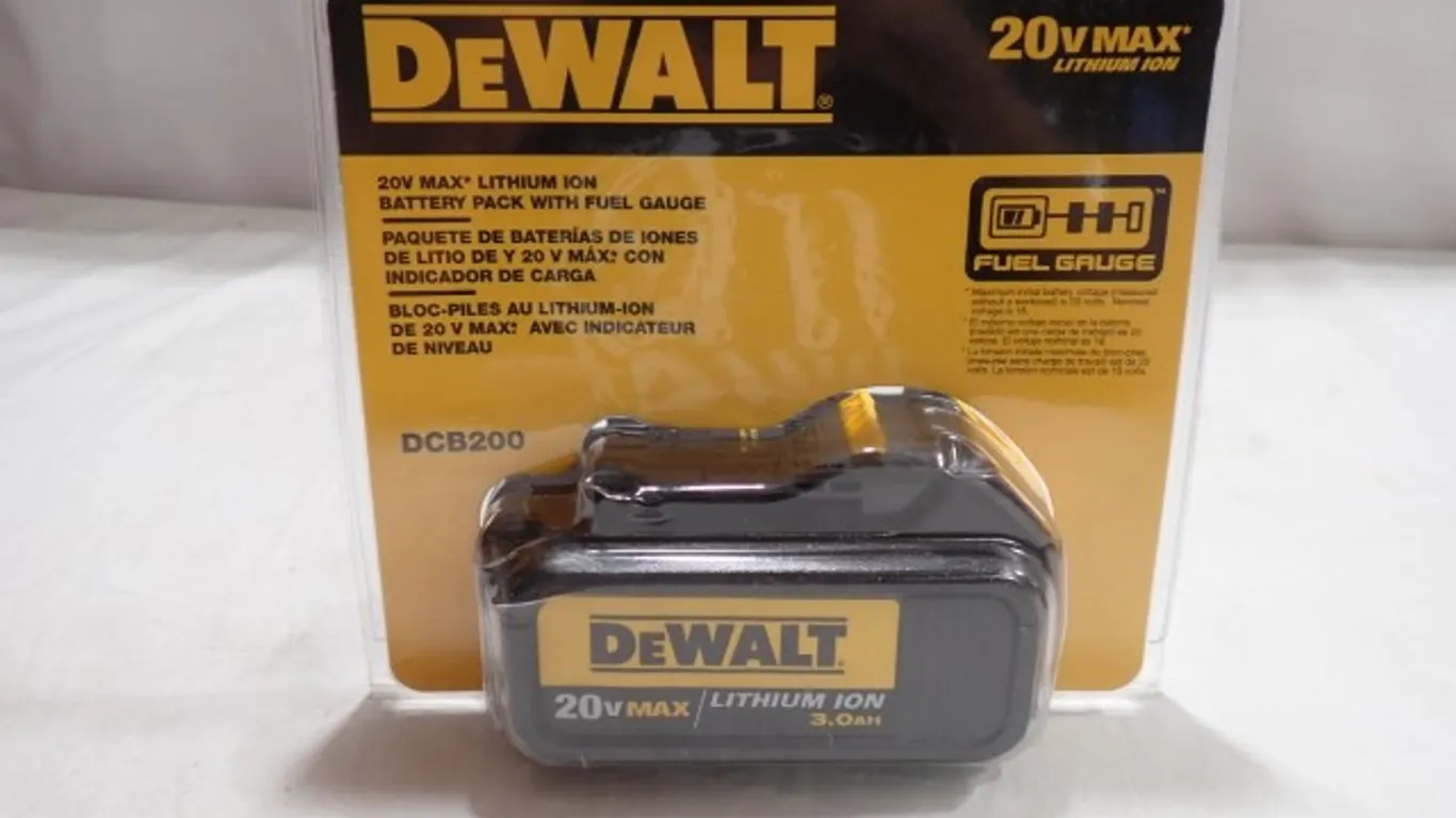 NEW DeWalt 20V Battery