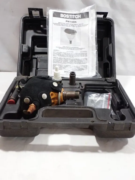 Bostitch PN100K Pneumatic Impact Palm Nailer Kit