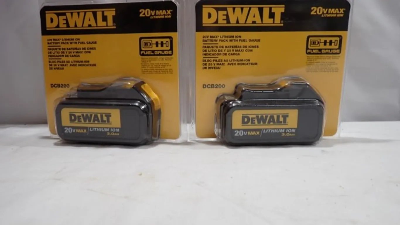 Dewalt Batteries 2 (New)