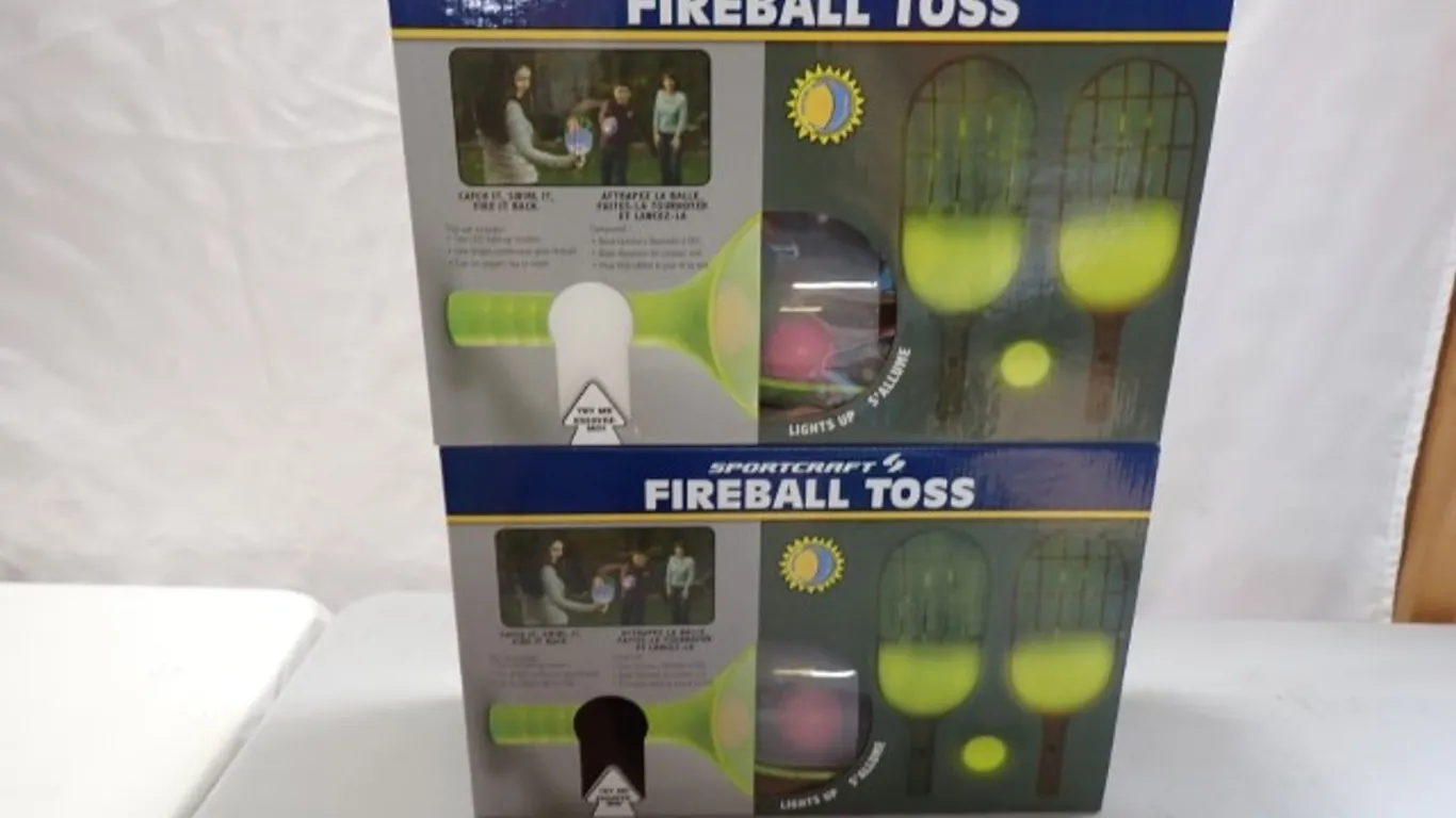 SportCraft Fireball Toss (New in Box) Box 1