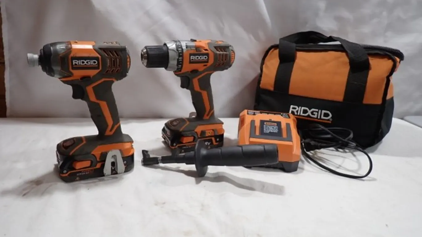 RIDGID 18V Drill/Driver & Impact Driver Combo Kit