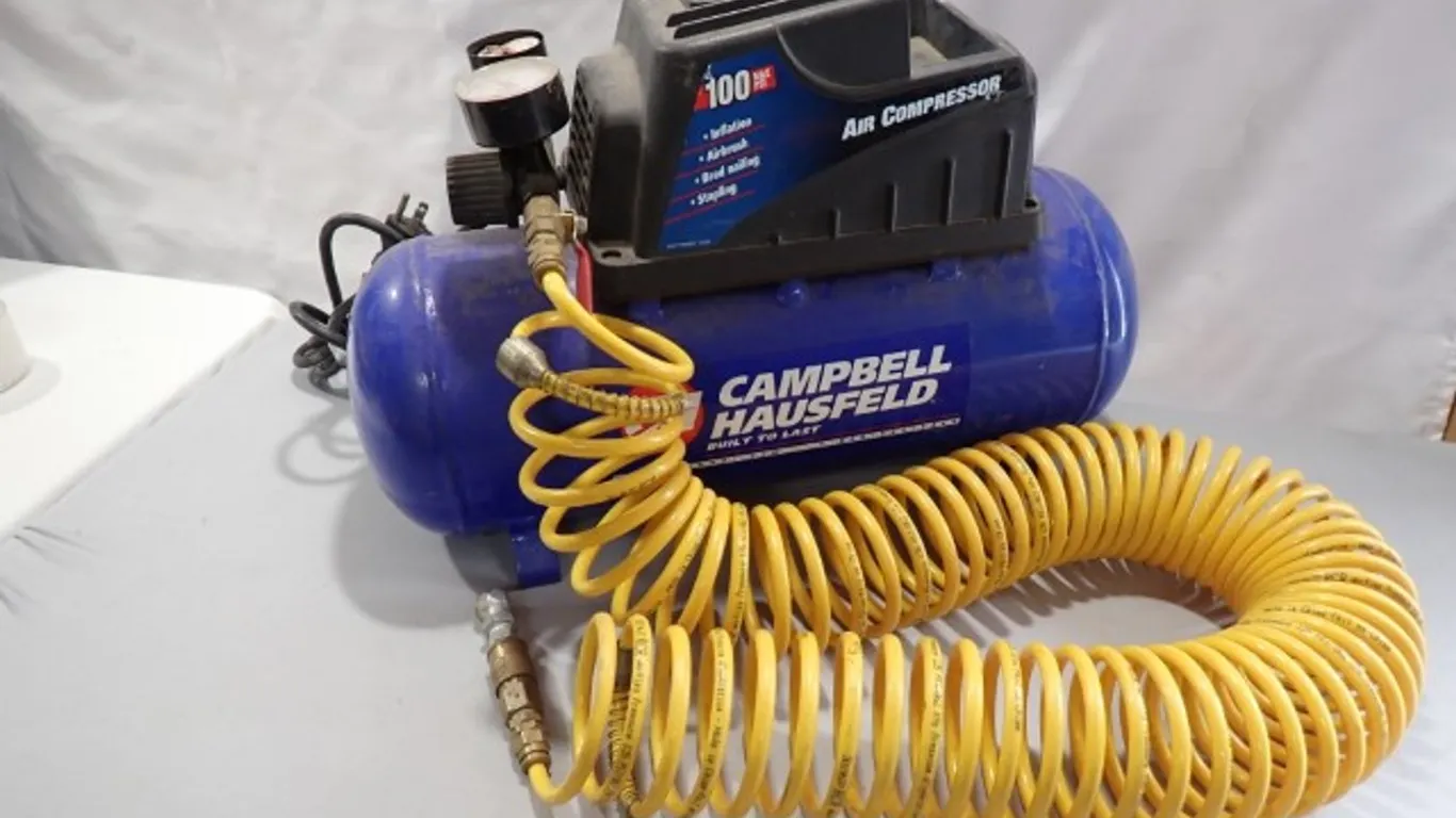 Campbell Hausfeld FP209401 3-Gallon Air Compressor